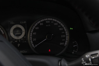 2017款雷克萨斯NX300 2.0T自动全驱 F SPORT