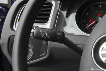2018款高尔夫1.4T自动豪华型230TSI