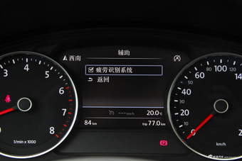 2017款途锐3.0T自动行政版 