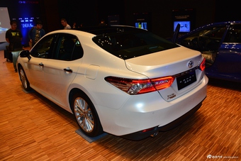 2018款凯美瑞2.5L 基本型