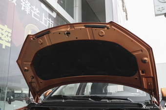 2016款中华V5 1.5T自动两驱智能型