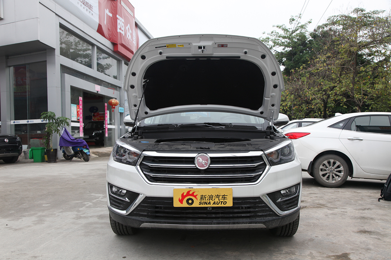 2018款汉腾X5 1.5T手动精英版