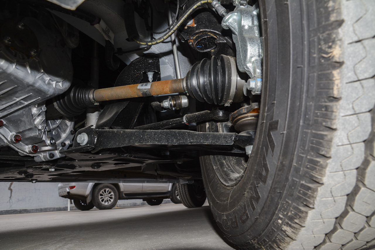 2017款新全顺2.0T中轴中顶柴油Diesel 5/6座Kombi国5