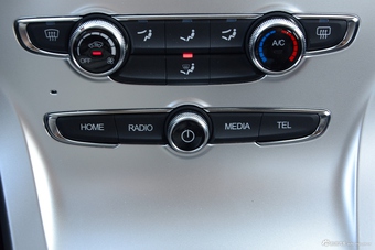 2017款中华H3 1.5L自动豪华型