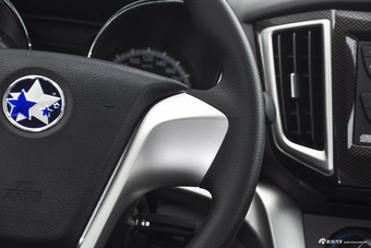 2015款启辰T70 2.0L自动睿行版