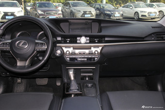 2016款雷克萨斯ES 2.0L自动200 Midnight特别限量版