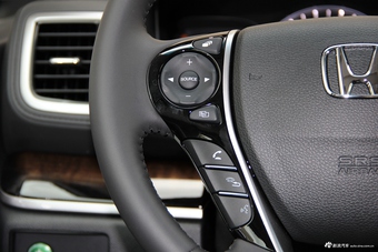 2017款奥德赛 2.4L自动至尊版