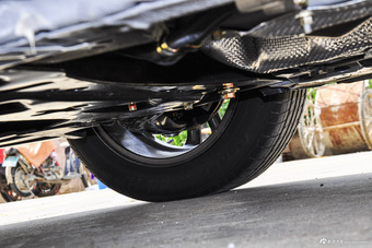 2016款风行S500 1.5L手动豪华型