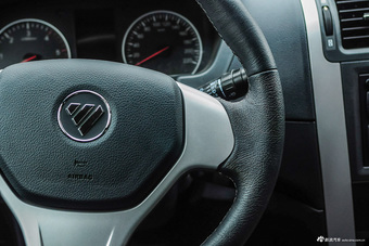 2016款 拓陆者 2.8T E5 柴油两驱舒适版ISF2.8