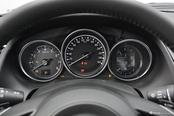 2018款阿特兹2.0L自动蓝天尊贵版