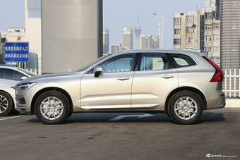 2019款沃尔沃XC60 2.0T自动四驱T5智逸版
