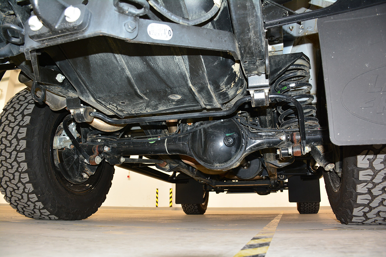 2016款卫士斯达泰克110 2.2L柴油68周年纪念版