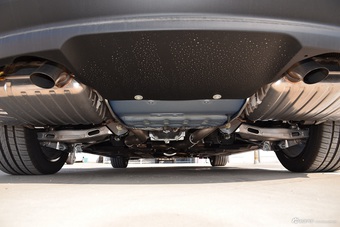 2017款捷豹XE R-SPORT 2.0T自动i4 Ti (200PS)