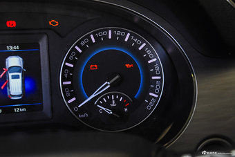 2016款哈弗H2 1.5T手动两驱精英型 经典黑