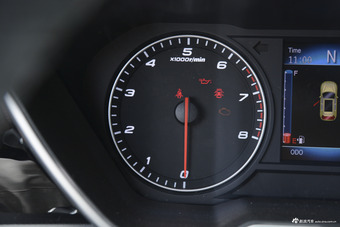 2018款众泰T800 2.0T自动尊享智联型7座