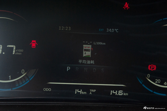 2018款风光S370 1.5L自动豪华型7座