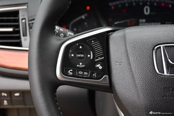 2017款CR-V 1.5T 240TURBO自动四驱尊贵版