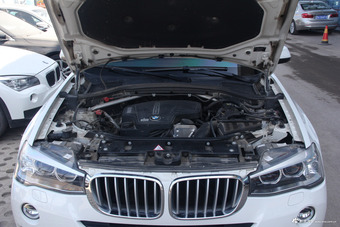 2014款宝马X3 2.0T自动xDrive28i X设计套装