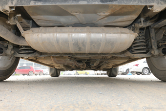 2017款中华V3 1.5L自动智能型