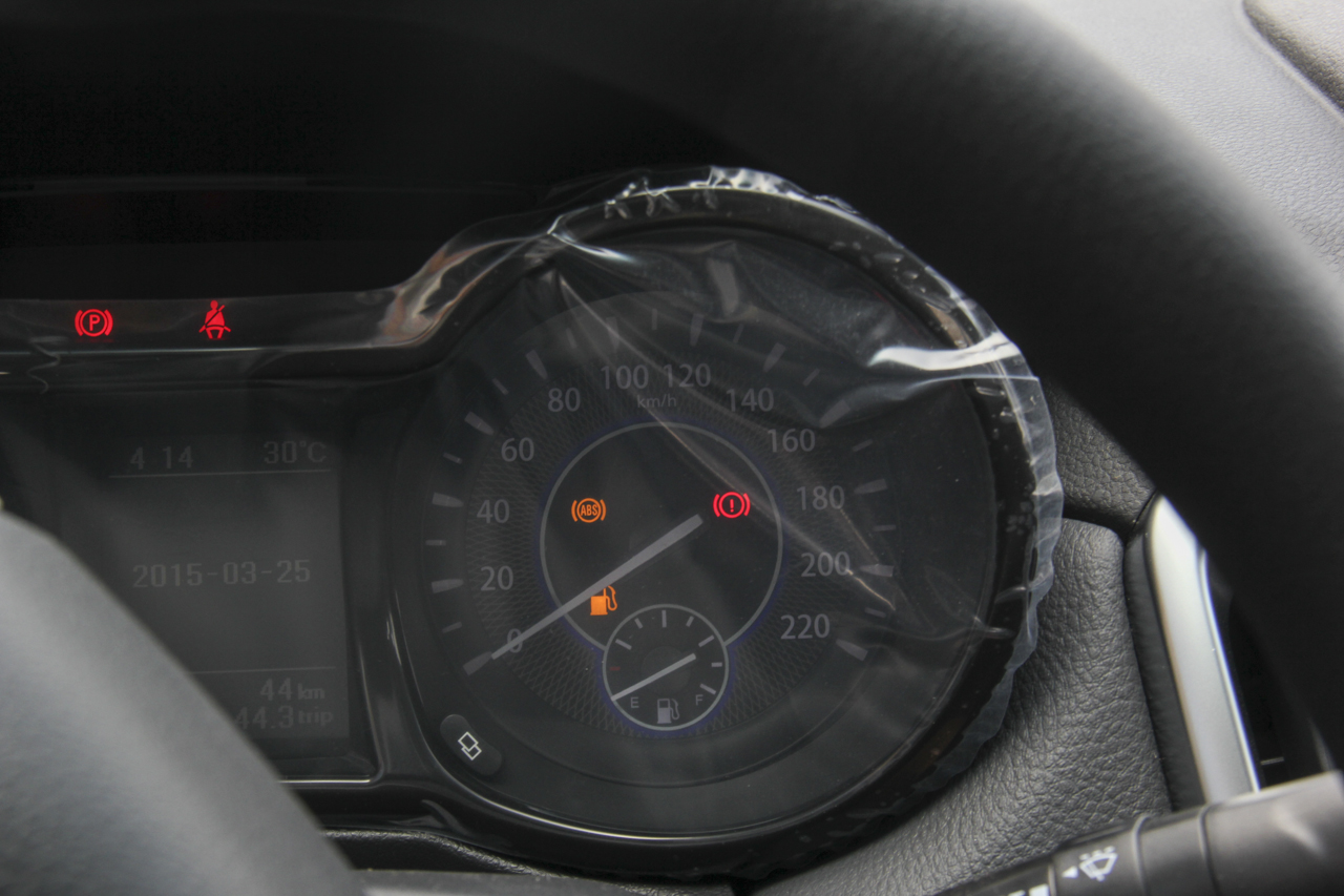 2017款域虎7 2.4T手动柴油两驱豪华版JX4D24A5L