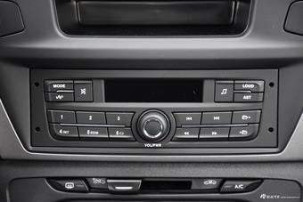 2017款全新爱丽舍1.6L手动时尚型