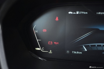 2017款北汽威旺 M50F 1.5L 手动豪华型 棕色