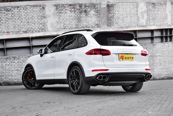 2016款卡宴Turbo 4.8T自动