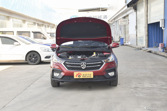 2018款宝骏310W 1.5L自动时尚型国V图片