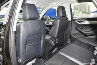 2016款众泰SR7 1.5T手动魔方之路版