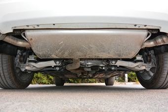 2019款沃尔沃XC60新能源2.0T自动T8 E驱混动智尊豪华版