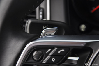 2016款保时捷Macan 2.0T自动