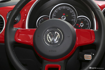 2018款甲壳虫1.2T自动魅舞红版180TSI