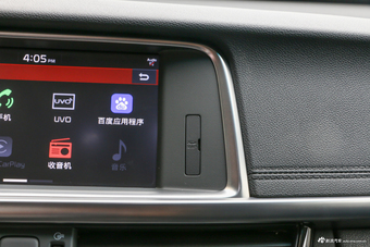 2018款起亚K5 PHEV 2.0L自动智尊版