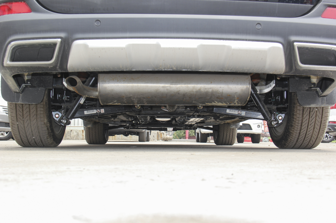 2017款景逸X6 乐享系列1.5T手动豪华型