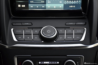 2017款东风风神AX5 1.4T自动趣享型