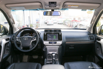 2018款普拉多3.5L自动TX-L后挂备胎图片