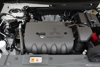 2018款欧蓝德2.0L自动两驱风尚版5座