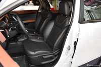 2017款风神AX4 1.6L手动潮悦型