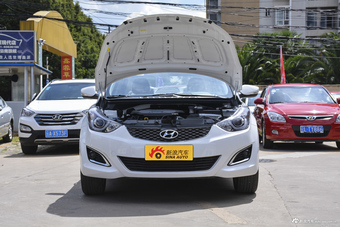 2016款朗动 1.6L自动尊贵型