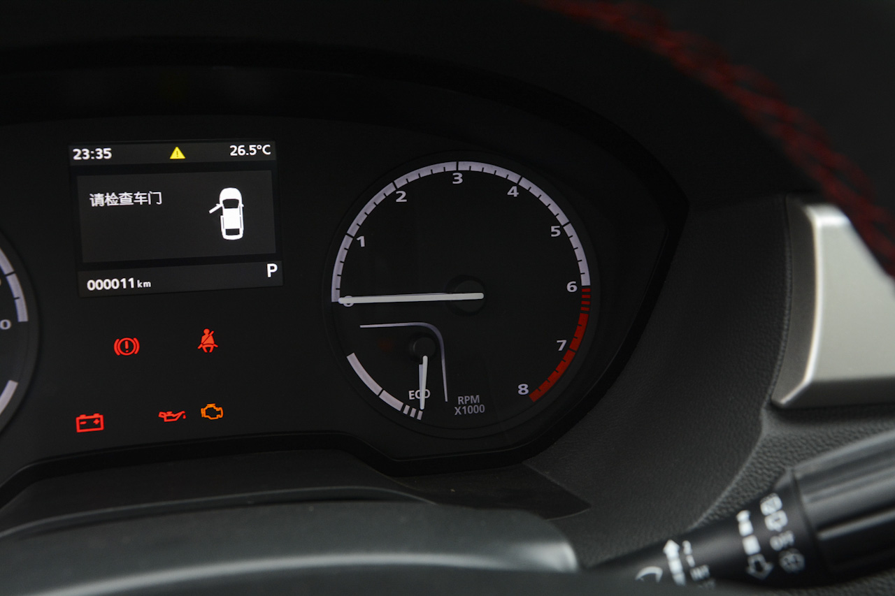  2018款观致3都市SUV 1.6T自动尊贵型