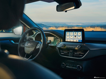 图集|福克斯跨界旅行车 比普通版更吸引人！