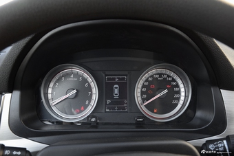 2017款景逸X5 1.6L自动豪华型