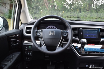 2018款奥德赛2.4L自动智享版