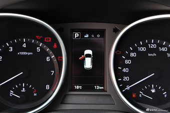 2017款全新胜达2.0L自动两驱智能型7座