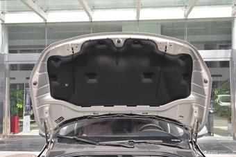 2018款沃尔沃S60L 1.5T自动T3智进进取版