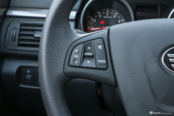 2016款奔腾B50 1.6L手动豪华型