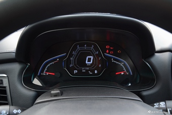 2016款锐3 1.6L CVT尊享型天窗版