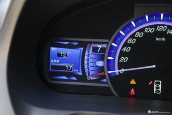 2016款比亚迪S7 1.5T手动尊贵型