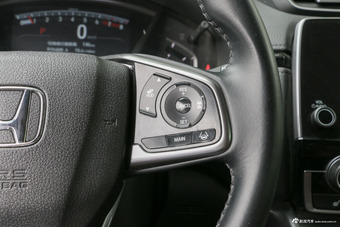 2017款CR-V 1.5T 240TURBO自动四驱豪华版