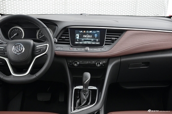 2019款别克GL6 1.3T自动18T互联尊贵型6座国VI